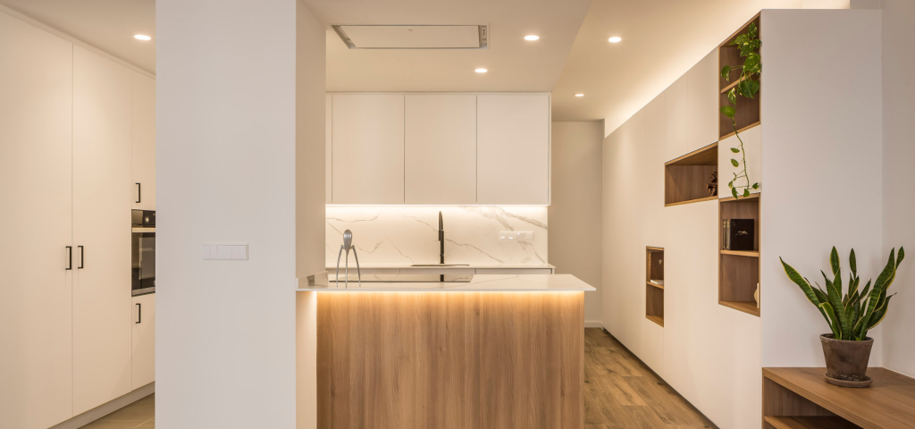 cocina con iluminación de diseño